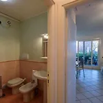 Casa Della Rocca Di Garda Apartamento *